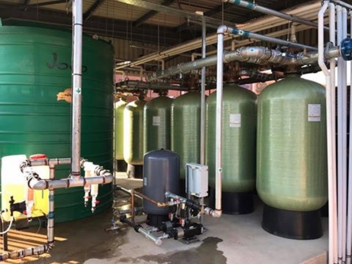 Commercial water filtration equipment